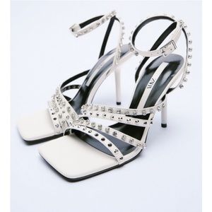 ZARA WHITE STUDDED HIGH HEELS ✨